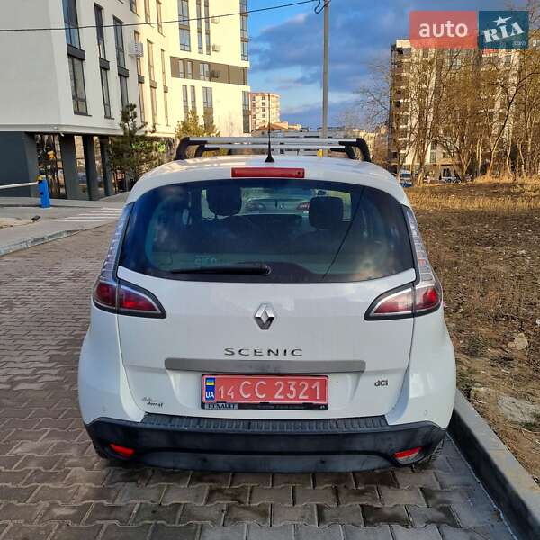 Минивэн Renault Scenic 2015 в Львове