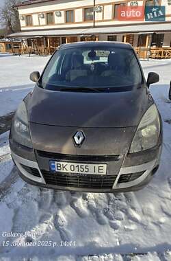 Минивэн Renault Scenic 2010 в Ровно