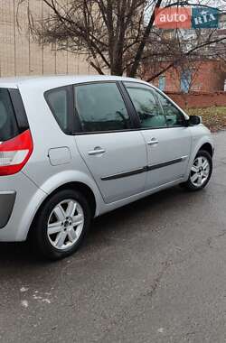 Минивэн Renault Scenic 2005 в Славянске