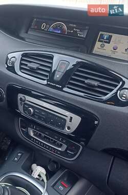 Минивэн Renault Scenic 2012 в Сумах