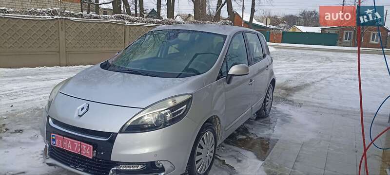 Минивэн Renault Scenic 2012 в Сумах