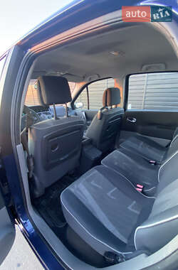 Минивэн Renault Scenic 2003 в 
