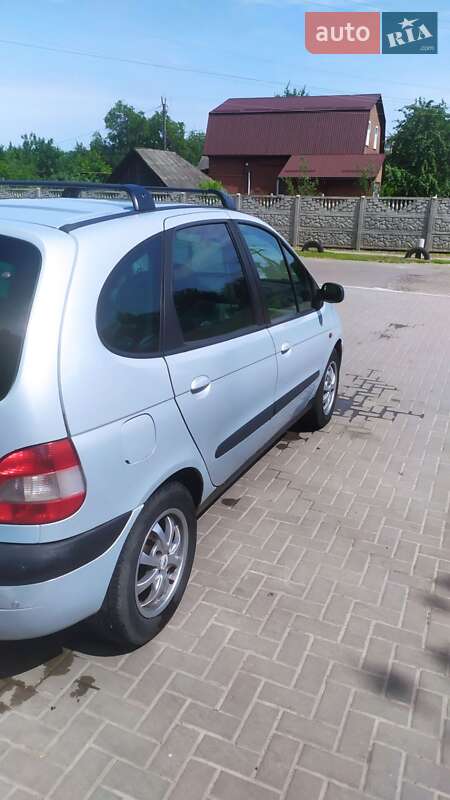 Минивэн Renault Scenic 2002 в Золотоноше