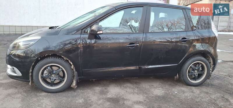Мінівен Renault Scenic 2013 в Кривому Розі