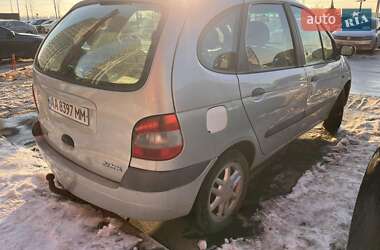 Мінівен Renault Scenic 2001 в Києві