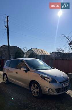 Renault Scenic 2011 Renault Scenic 2011