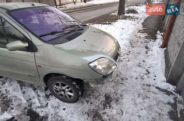 Минивэн Renault Scenic 2002 в 