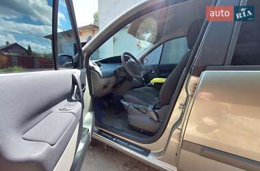 Минивэн Renault Scenic 2006 в Полонном