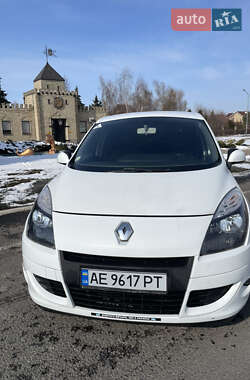 Renault Scenic 2011