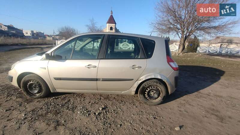 Минивэн Renault Scenic 2006 в Вознесенске