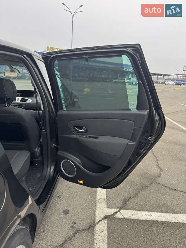 Минивэн Renault Scenic 2010 в Киеве фото 15 Минивэн Renault Scenic 2010 в Киеве