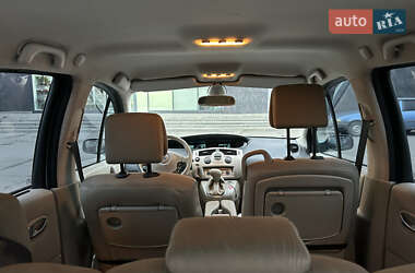 Минивэн Renault Scenic 2006 в 