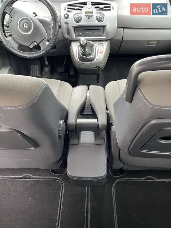 Мінівен Renault Scenic 2009 в Києві фото 5 Мінівен Renault Scenic 2009 в Києві
