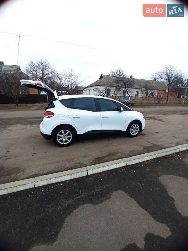 Минивэн Renault Scenic 2017 в Кобеляках фото 30 Минивэн Renault Scenic 2017 в Кобеляках