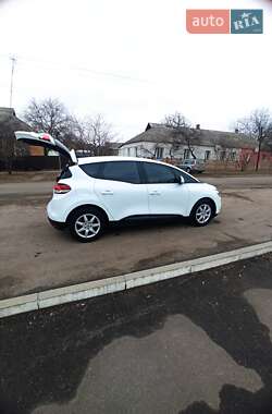 Мінівен Renault Scenic 2017 в 