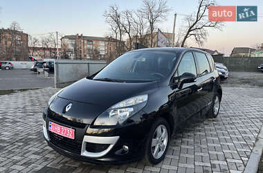 Renault Scenic 2011