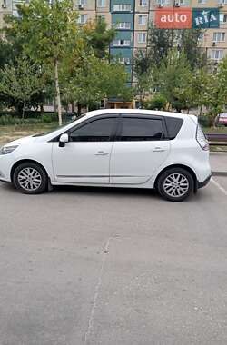 Мінівен Renault Scenic 2014 в Кривому Розі