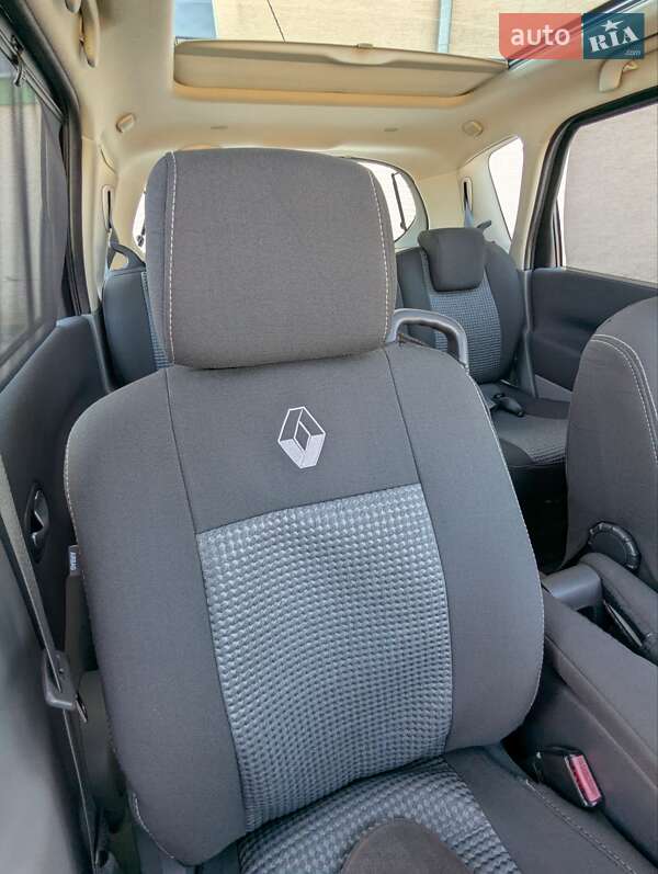 Мінівен Renault Scenic 2005 в Стрию
