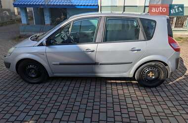 Минивэн Renault Scenic 2005 в 