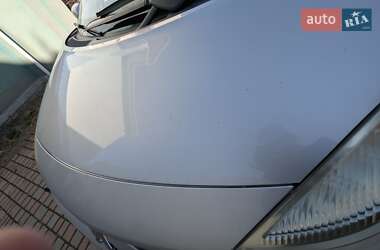 Минивэн Renault Scenic 2005 в 