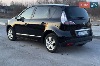 Мінівен Renault Scenic 2015 в 
