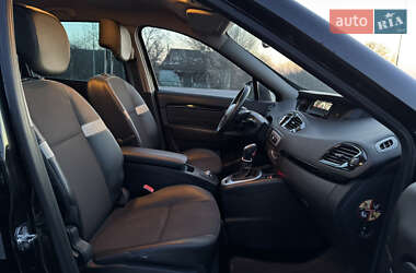 Мінівен Renault Scenic 2015 в 