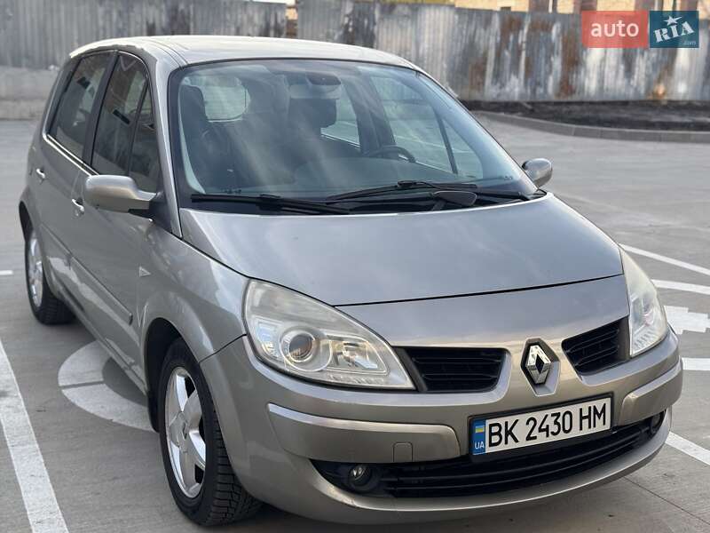 Минивэн Renault Scenic 2007 в 