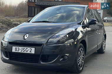 Мінівен Renault Scenic 2009 в Дубні