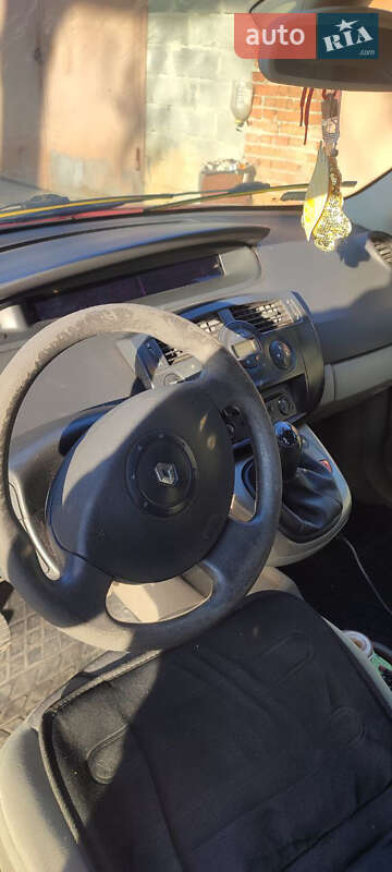 Мінівен Renault Scenic 2004 в Моршині