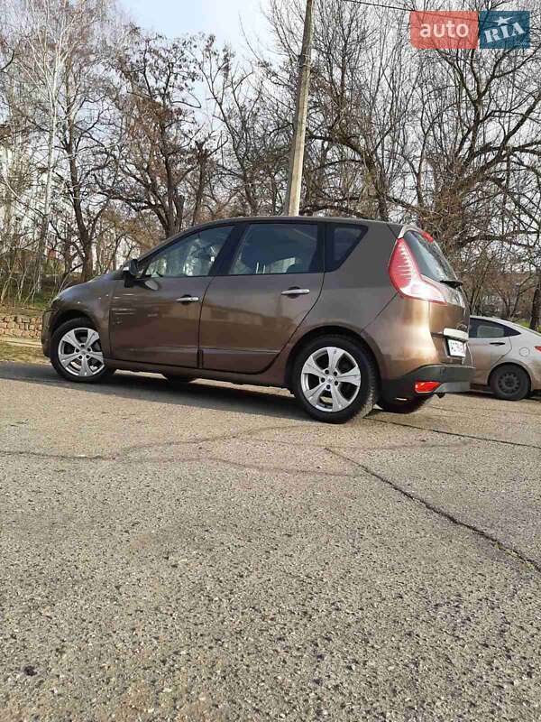 Renault Scenic 2009