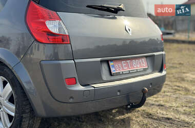 Минивэн Renault Scenic 2006 в Владимире