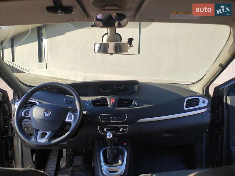 Минивэн Renault Scenic 2011 в Львове