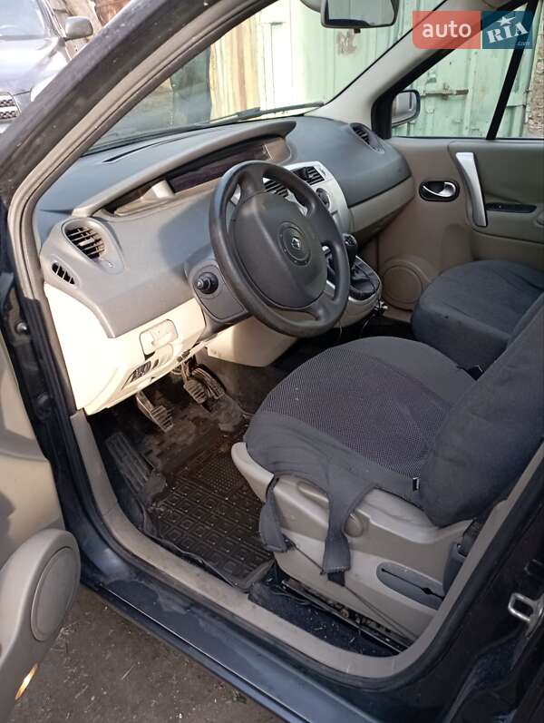 Минивэн Renault Scenic 2006 в Черкассах