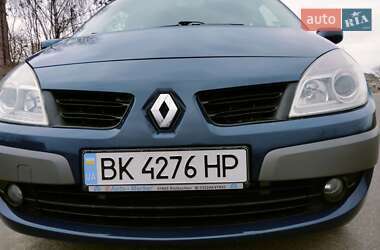 Минивэн Renault Scenic 2007 в 