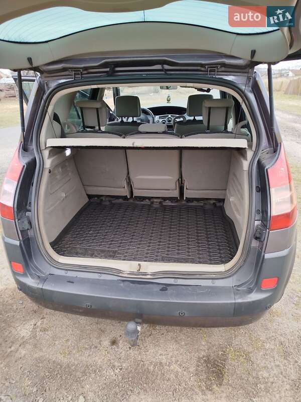 Минивэн Renault Scenic 2004 в Ковеле