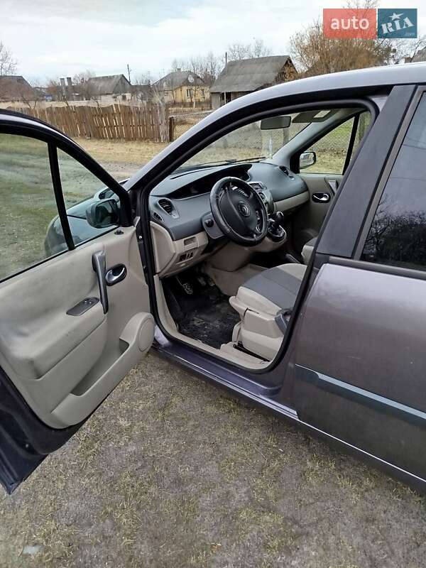 Минивэн Renault Scenic 2004 в Ковеле