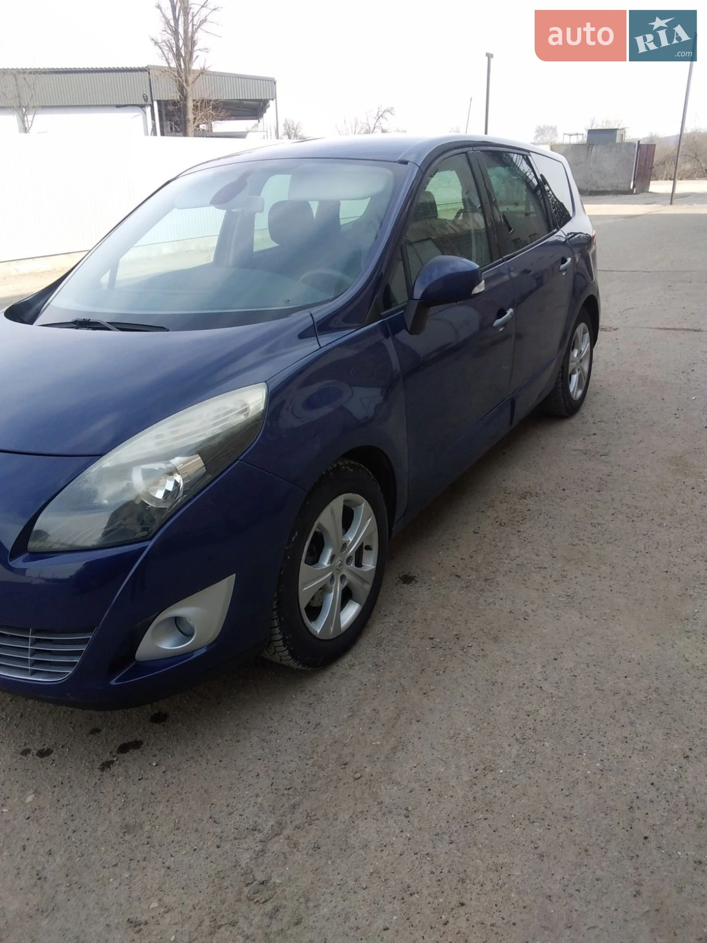 2010 Renault Scenic - фото 1