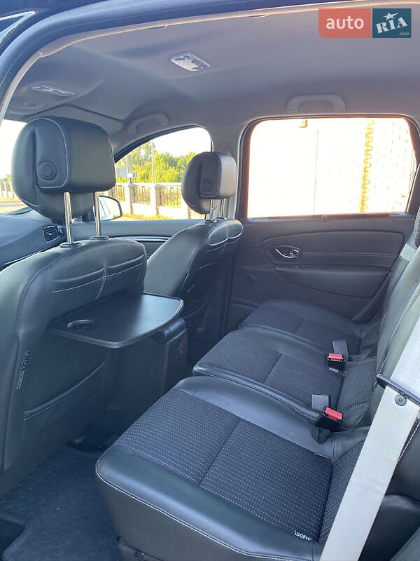 Мінівен Renault Scenic 2012 в Хоролі