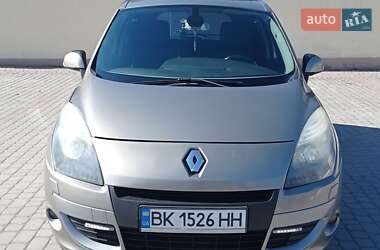 Мінівен Renault Scenic 2011 в Острозі