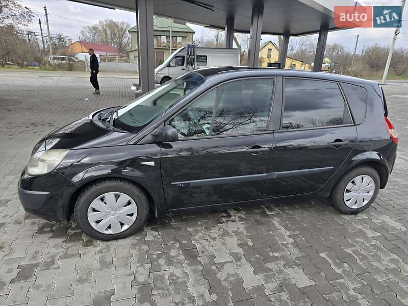 Мінівен Renault Scenic 2005 в Чернівцях