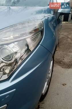 Минивэн Renault Scenic 2010 в 