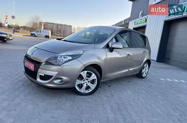 Мінівен Renault Scenic 2010 в Володимирі