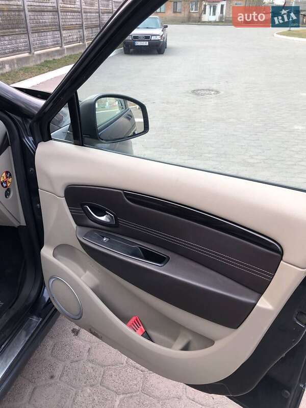 Минивэн Renault Scenic 2010 в Костополе
