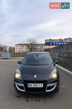 Renault Scenic 2010
