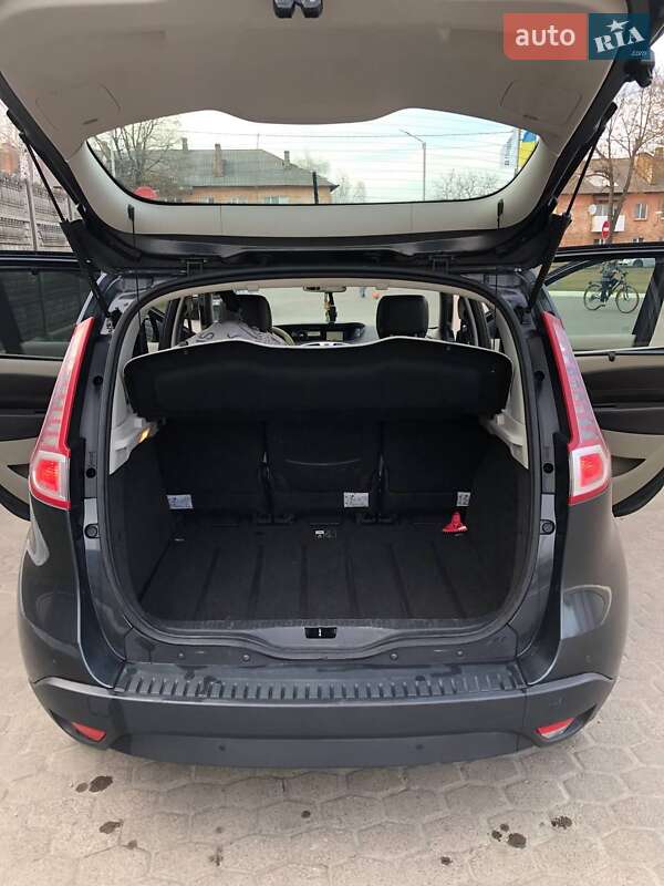 Минивэн Renault Scenic 2010 в Костополе