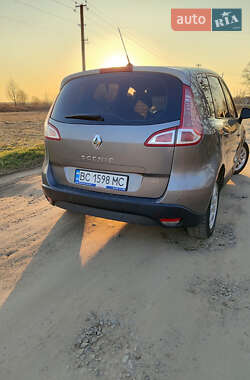 Мінівен Renault Scenic 2009 в 