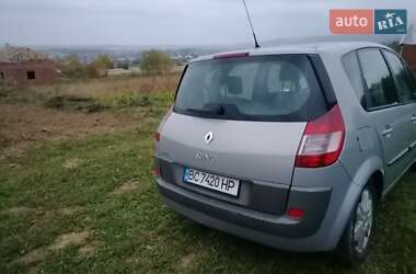 Минивэн Renault Scenic 2004 в 