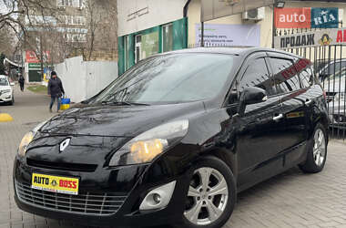 Мінівен Renault Scenic 2011 в 