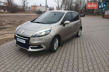 Renault Scenic 2012