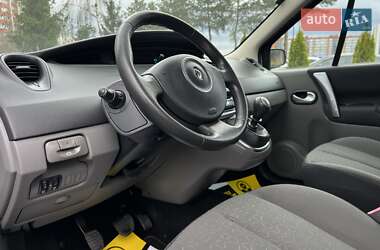 Минивэн Renault Scenic 2009 в 